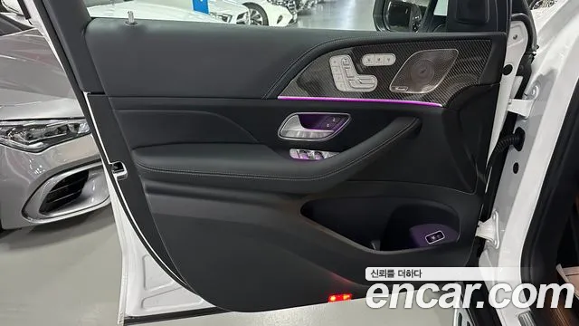 Mercedes-Benz GLE-Class — Фото автомобиля 8