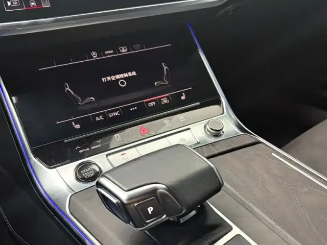 Audi A6L — Фото автомобиля 13