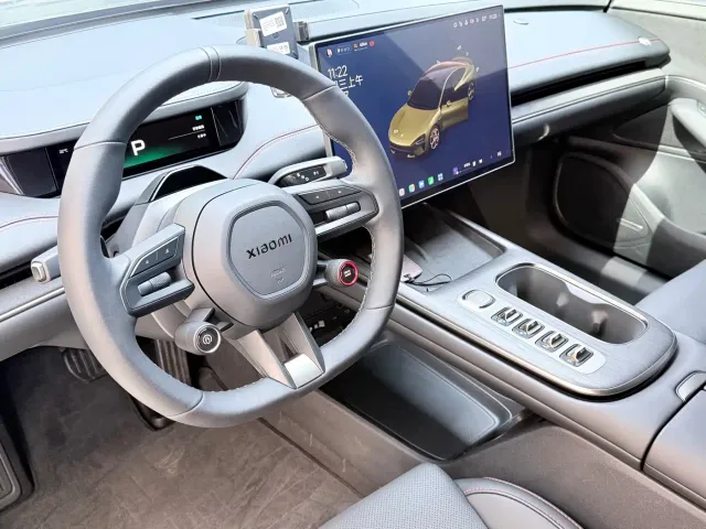 Xiaomi SU7 — Фото автомобиля 7