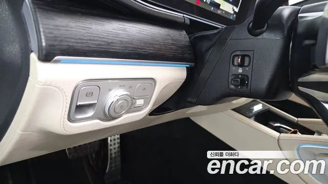 Mercedes-Benz GLS-Class — Фото автомобиля 18