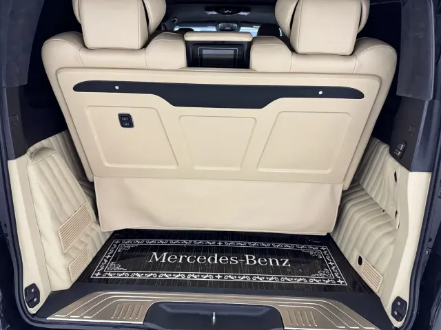 Mercedes-Benz V-Class — Фото автомобиля 26