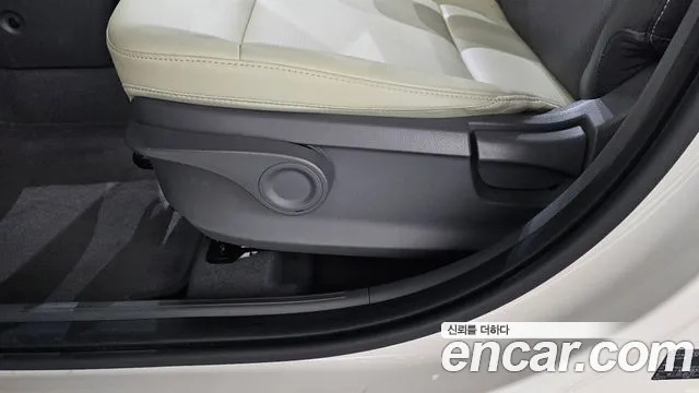 Hyundai Casper Casper Turbo Essential — Фото автомобиля 8