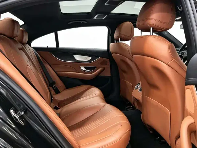 Mercedes-Benz CLS-Class — Фото автомобиля 8