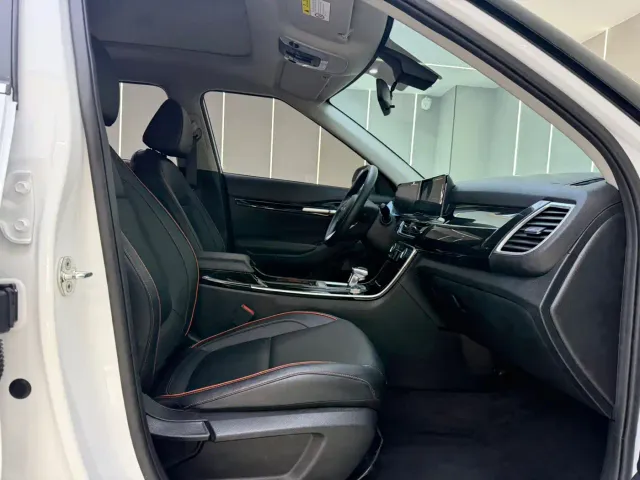 Kia Seltos — Фото автомобиля 8