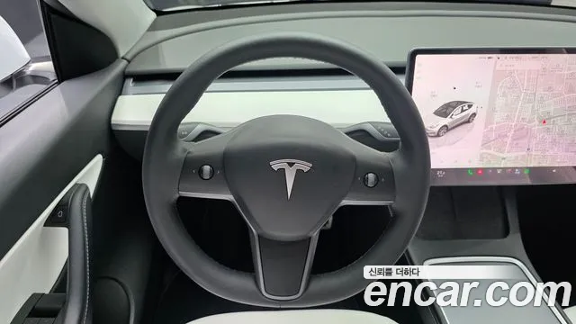 Tesla Model Y — Фото автомобиля 19