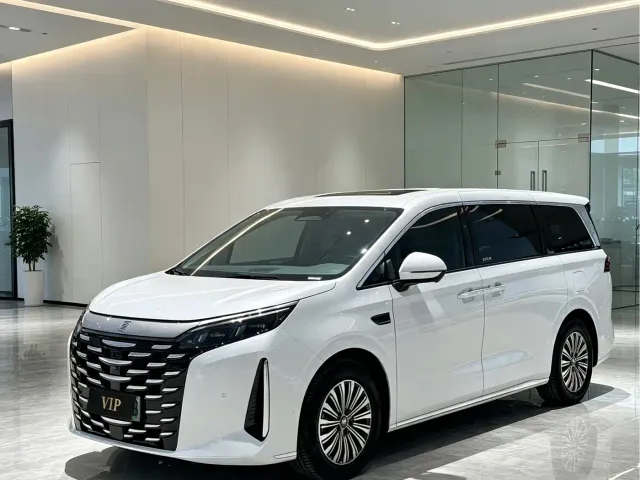 BYD Xia — Фото автомобиля 2