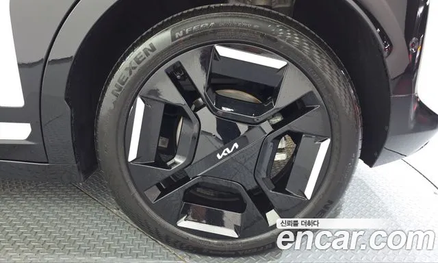 Kia EV3 — Фото автомобиля 6