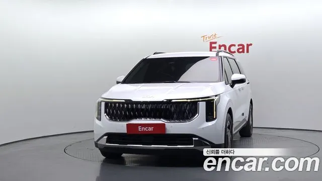 Kia Carnival — Фото автомобиля 3