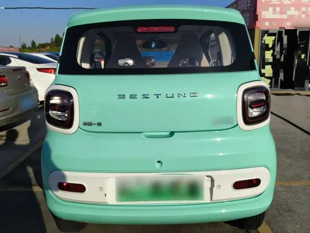 Bestune Pony — Фото автомобиля 5