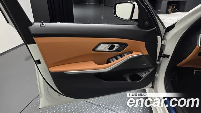 BMW 3 Series G20 — Фото автомобиля 24