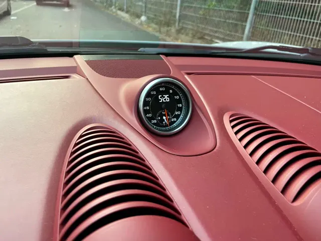 Porsche 718 — Фото автомобиля 9