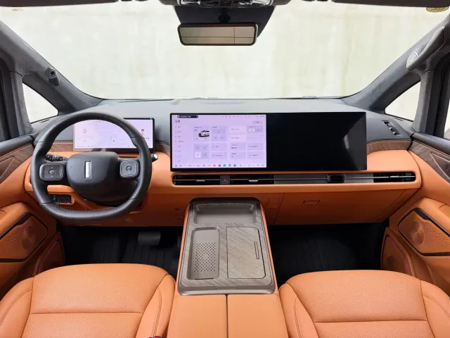 Wey Alpine — Фото автомобиля 22