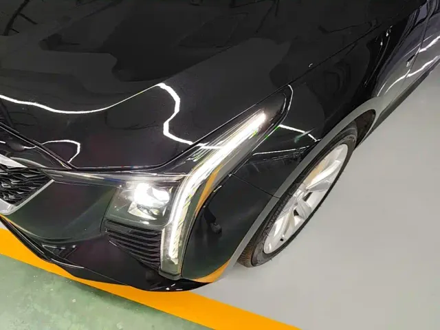 Cadillac CT5 — Фото автомобиля 23