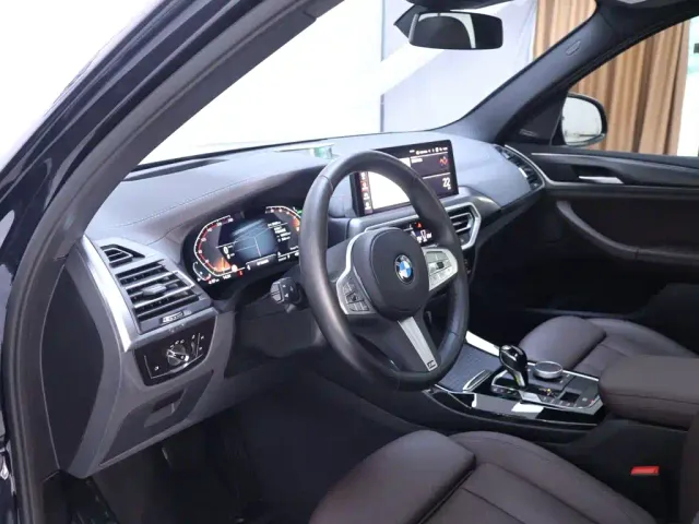 BMW X3 — Фото автомобиля 11