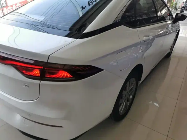 GAC Aion S — Фото автомобиля 7