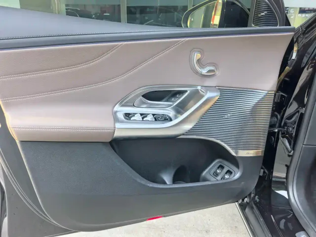 Mercedes-Benz GLC-Class — Фото автомобиля 15