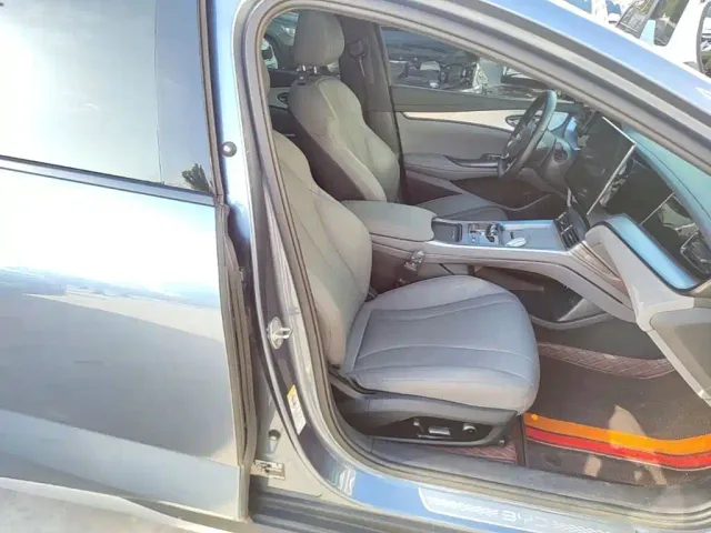 BYD Seal 07 DM-i — Фото автомобиля 24