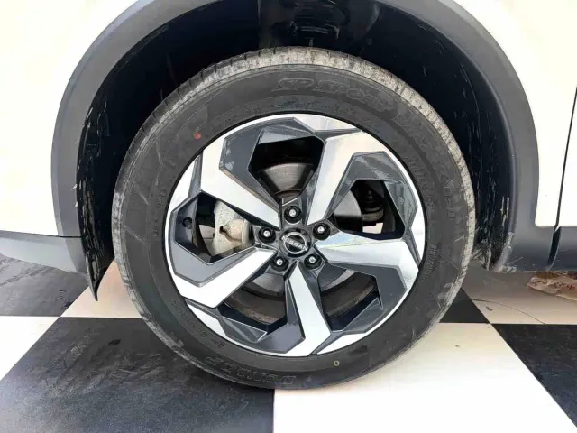 Nissan Qashqai — Фото автомобиля 4