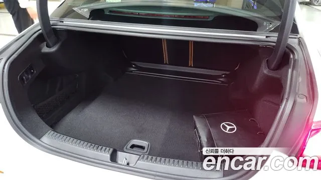 Mercedes-Benz E-Class W214 — Фото автомобиля 19