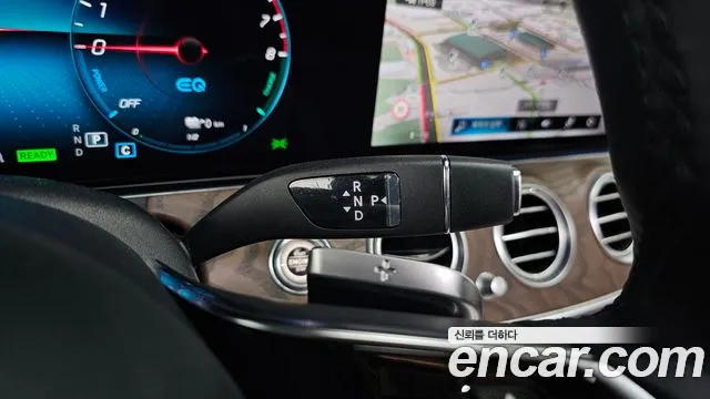 Mercedes-Benz E-Class — Фото автомобиля 7
