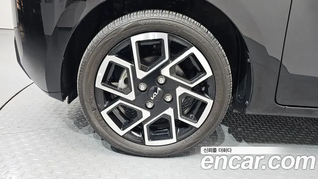 Kia RAY Новый Kia Ray Signature — Фото автомобиля 5