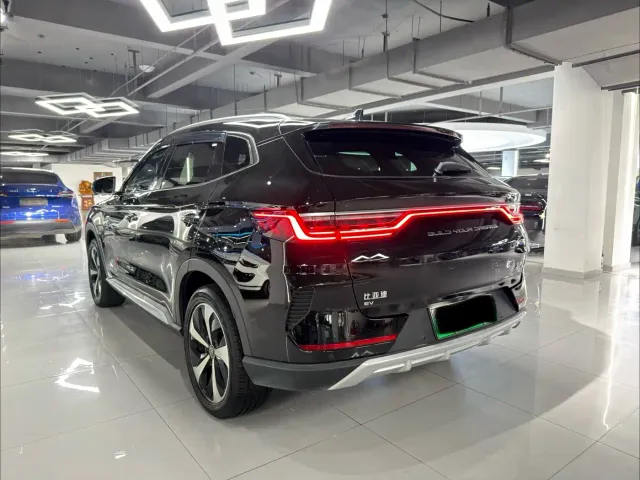 BYD Song PLUS — Фото автомобиля 6