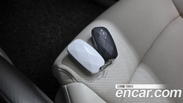 Genesis GV60 — Фото автомобиля 15