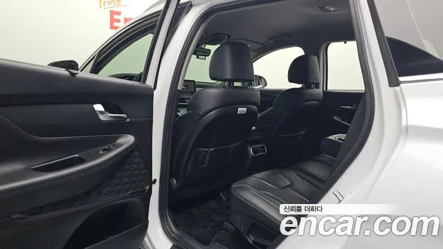 Hyundai Santafe Новый Santa Fe Дизель 2.2 2WD — Фото автомобиля 10
