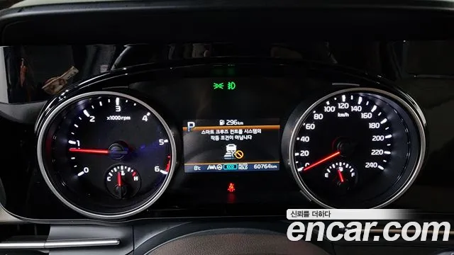 Kia Canival Carnival 4 поколение 9 мест Prestige — Фото автомобиля 8