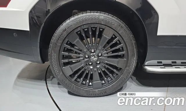 Hyundai Santa Fe MX5 — Фото автомобиля 5