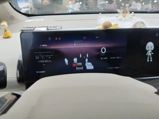 Baojun KiWi EV — Фото автомобиля 7