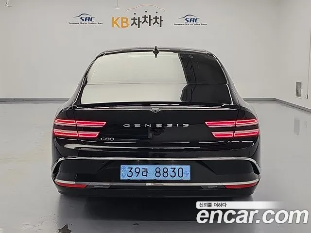 Genesis G80 RG3 — Фото автомобиля 3