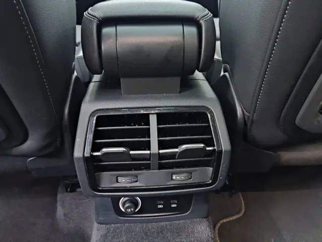 Audi Q3 — Фото автомобиля 14