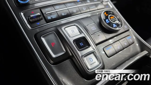 Hyundai Santafe Новый Santa Fe — Фото автомобиля 9