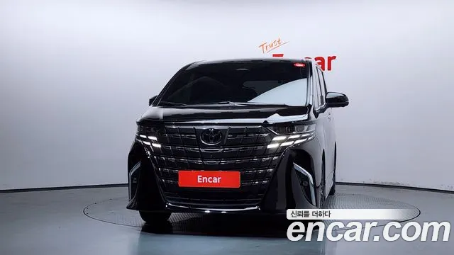 Toyota Alphard — Фото автомобиля 3