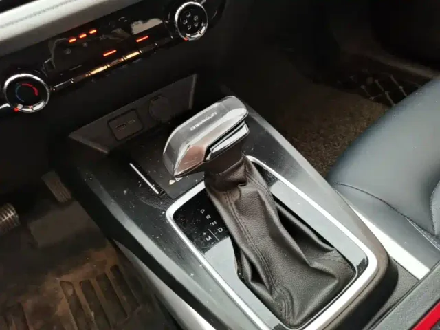 Chevrolet Monza 2024 1.5L Dual-Clutch Delight Edition — Фото автомобиля 13