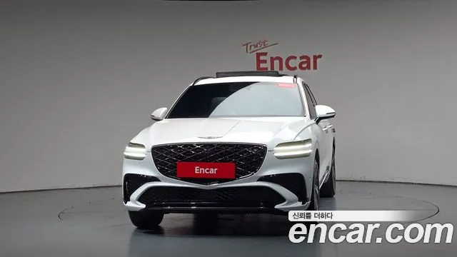 Genesis GV70 — Фото автомобиля 3