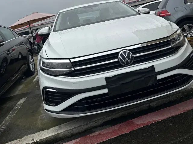 Фотография автомобиля — Volkswagen Bora