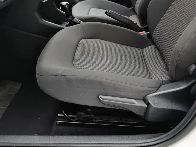 Volkswagen Santana — Фото автомобиля 20