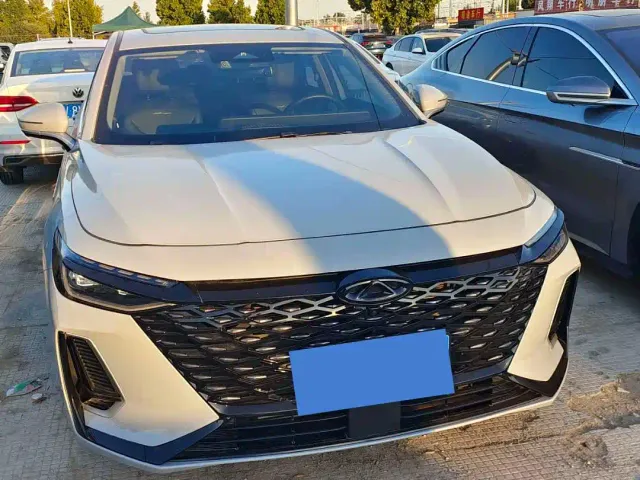 Chery Arrizo 8 — Фото автомобиля 2