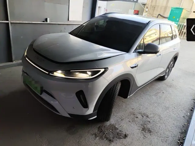 Фотография автомобиля — BYD Sealion 05 EV