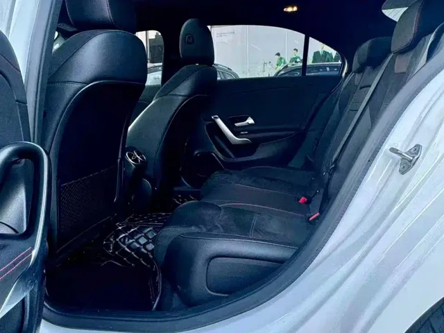 Mercedes-Benz A-Class — Фото автомобиля 13