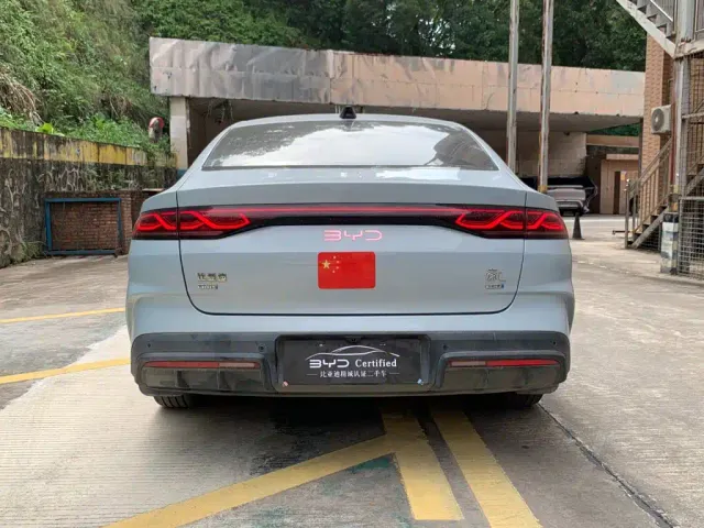 BYD Qin L — Фото автомобиля 5