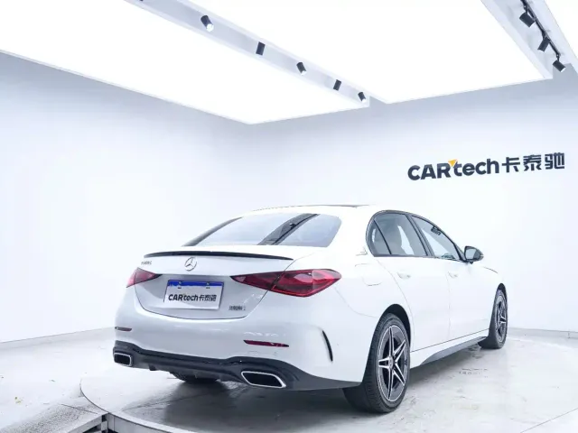 Mercedes-Benz C-Class — Фото автомобиля 22