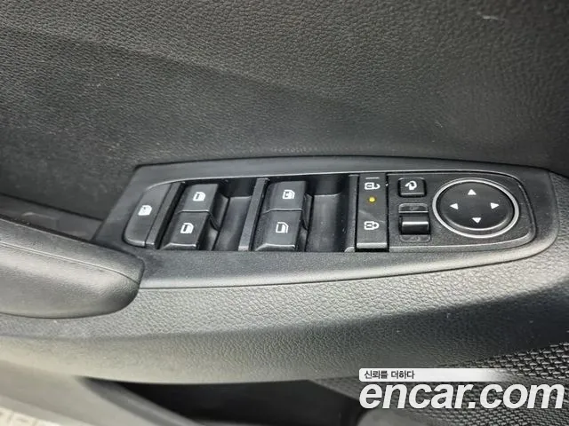 Kia Seltos — Фото автомобиля 17