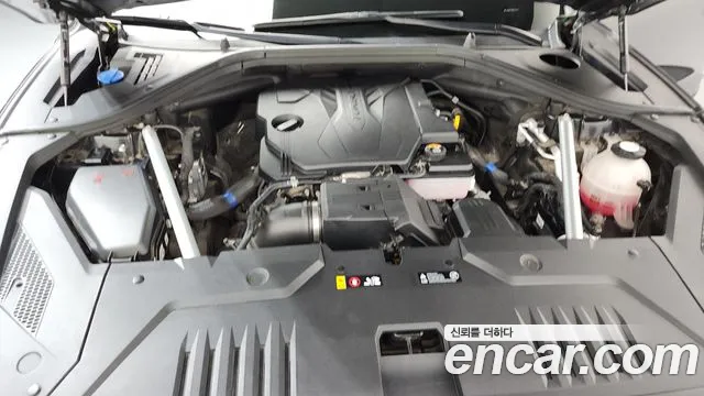 Genesis GV70 2.5T Бензин 2WD — Фото автомобиля 6