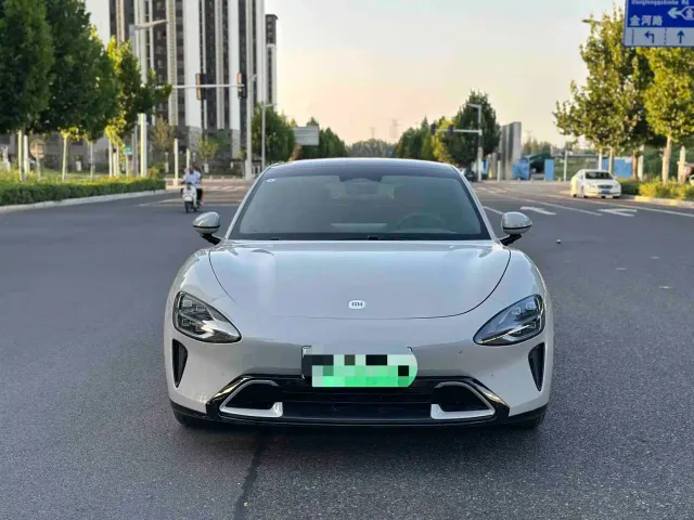 Xiaomi SU7 — Фото автомобиля 2