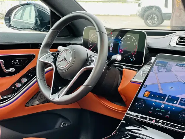 Mercedes-Benz S-Class — Фото автомобиля 9