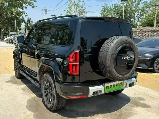 BYD FangChengBao Leopard 5 — Фото автомобиля 9