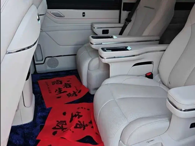 Geely Galaxy V900 — Фото автомобиля 5